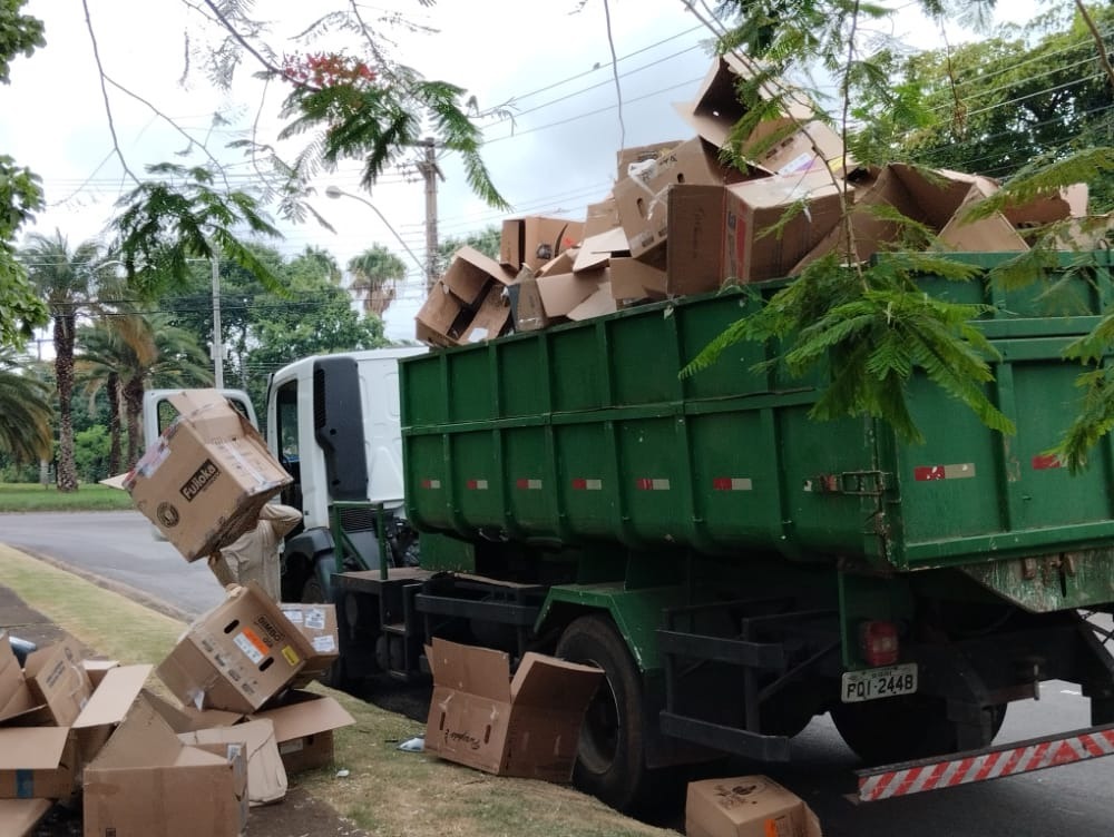 Coleta de Entulhos, pequenas reformas.<span class="rmp-archive-results-widget rmp-archive-results-widget--not-rated"><i class=" rmp-icon rmp-icon--ratings rmp-icon--star "></i><i class=" rmp-icon rmp-icon--ratings rmp-icon--star "></i><i class=" rmp-icon rmp-icon--ratings rmp-icon--star "></i><i class=" rmp-icon rmp-icon--ratings rmp-icon--star "></i><i class=" rmp-icon rmp-icon--ratings rmp-icon--star "></i> <span>0 (0)</span></span>